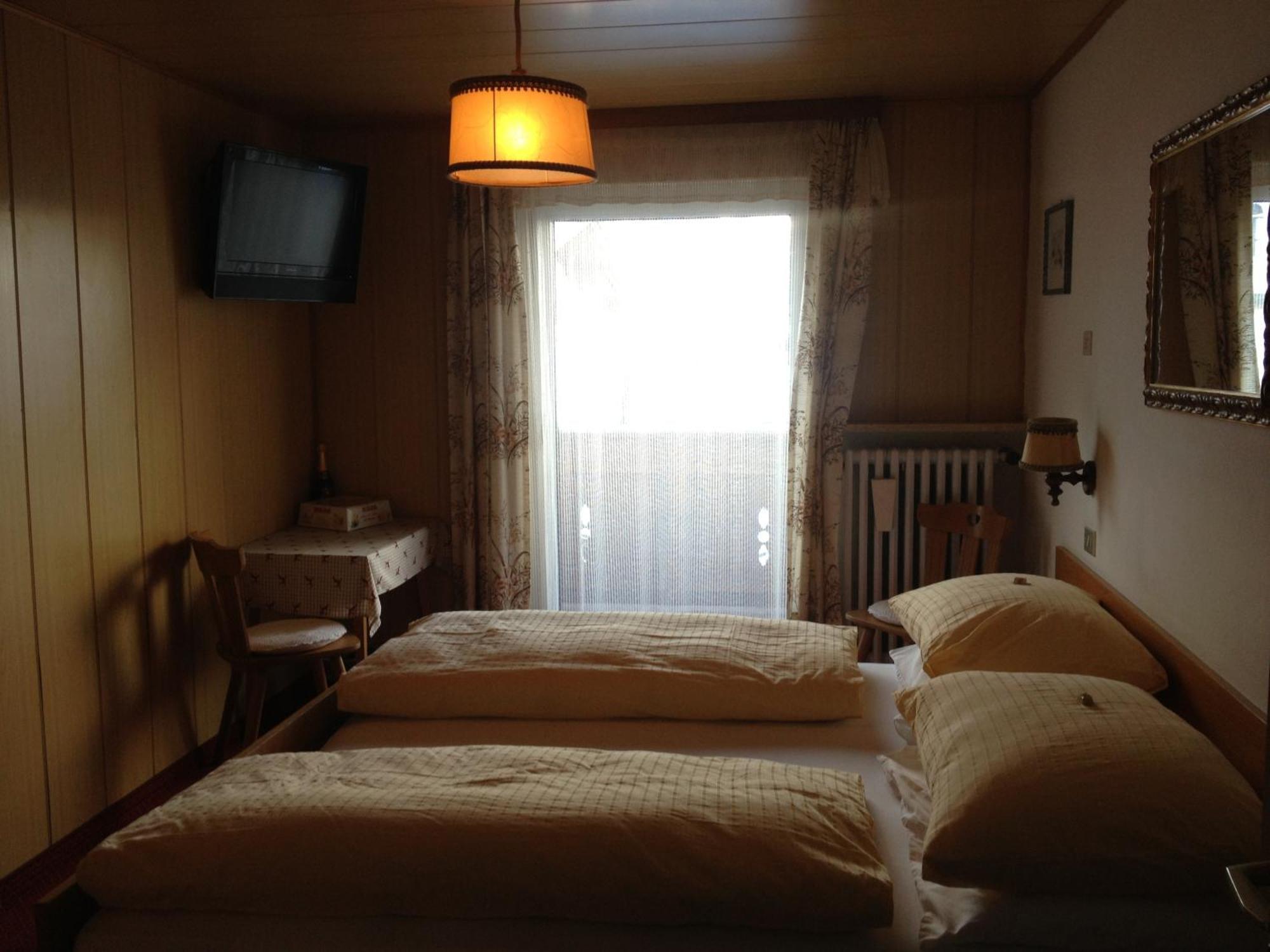Garni Sayonara Hotel Селва ди Вал Гардена Екстериор снимка